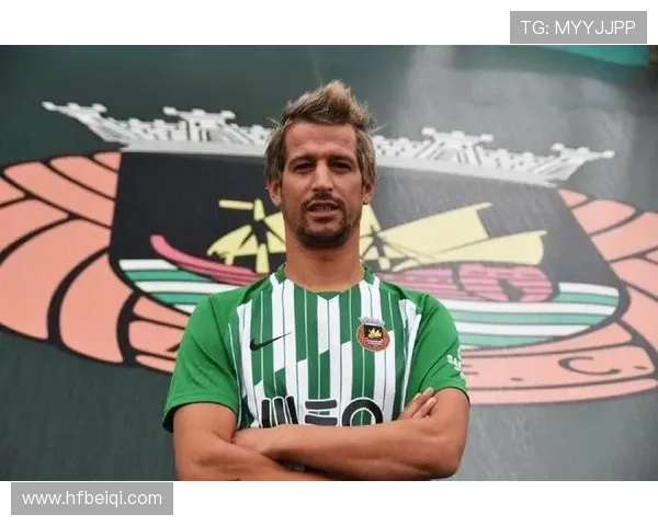 高开低走的足球明星们如何在巅峰与低谷之间挣扎与反思